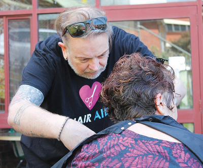 Hairdressers help those in need